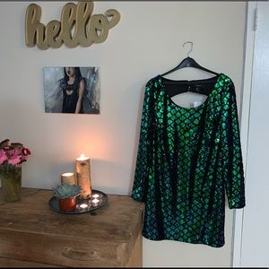 Holiday Green Sequin Shift Dress